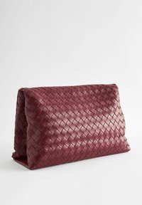 Next WEAVE  - Clutches - red