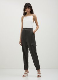Calliope Pantaloni cargo - verde
