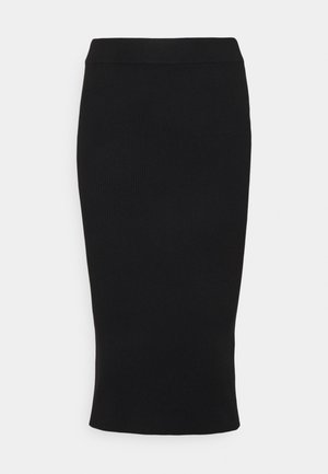 Jupe crayon noire à côtes avec une taille extensible, une silhouette ajustée et un ourlet qui tombe en dessous des genoux. Texture lisse sur toute la surface.