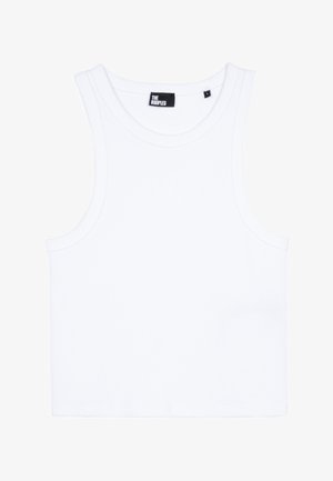 Débardeur blanc à côtes avec des bretelles larges et un col rond. Présente une petite étiquette de marque au niveau du cou. Texture lisse, sans motifs.