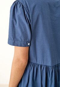 s.Oliver Sukienka jeansowa