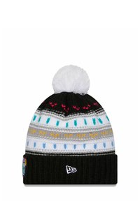Strickmütze in Schwarz, Weiß und Grau mit bunten Mustern, topped mit einem flauschigen weißen Pompon und einem Logo auf dem umgeschlagenen Bund.