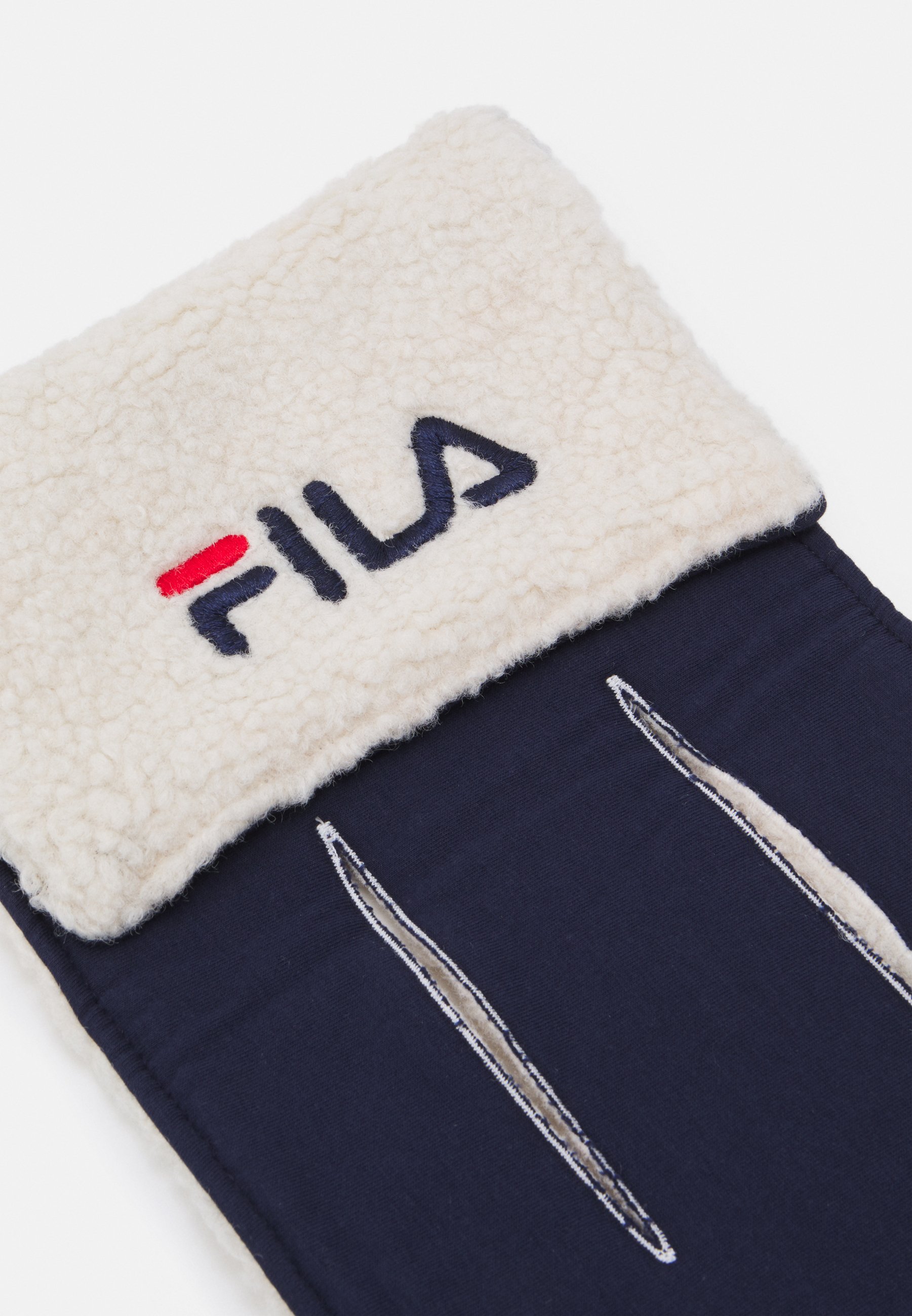 pull fila beige