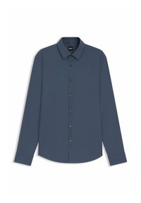 Herenoverhemd met lange mouwen in donkerblauw, voorzien van een kraag, zeven knopen aan de voorkant en mouwen met manchetten, plat neergelegd op een witte achtergrond.