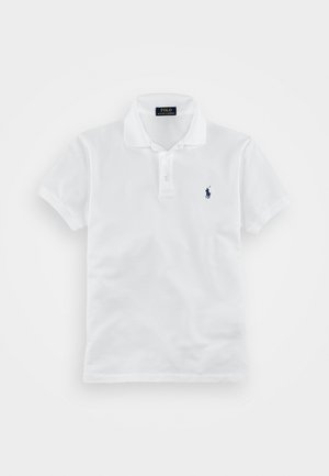 Camiseta blanca de manga corta Polo Ralph Lauren con dos botones y logo de jugador de polo bordado en azul marino en el pecho.