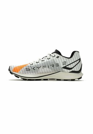 Merrell SKYFIRE 2 MATRYX  - Zapatillas de trail running - weiss