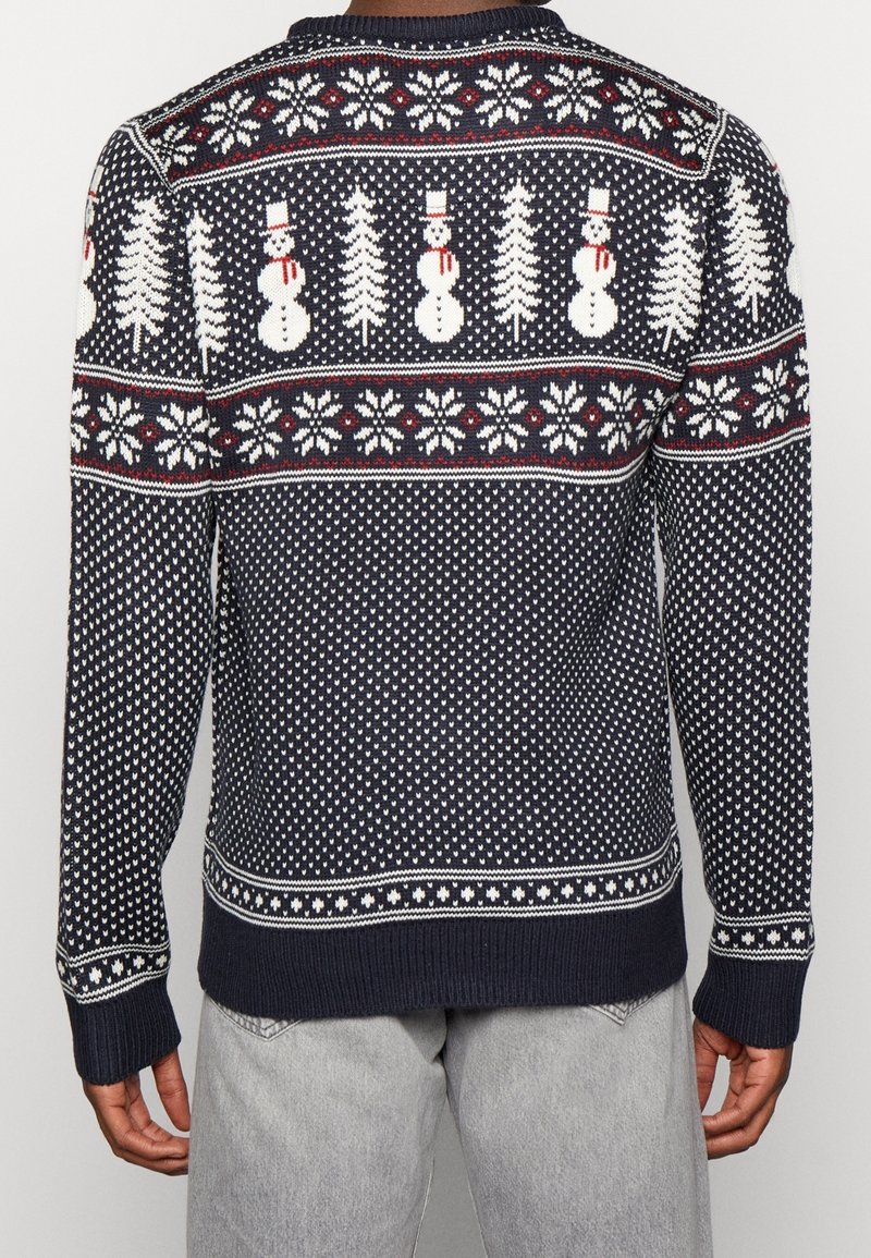 Jersey Navideño Para Hombre Brave Soul - Diseño Fairisle Con Pompones Y Bordados