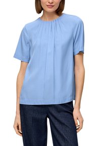 s.Oliver BLACK LABEL SCHIMMERNDEM - Bluse - hellblau