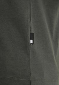 CHASIN' T-shirt basic - dark grey