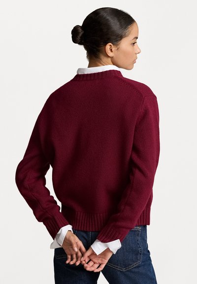 Polo Ralph Lauren LOGO CREST WOOL CREWNECK SWEATER - Džemperis - rich ruby