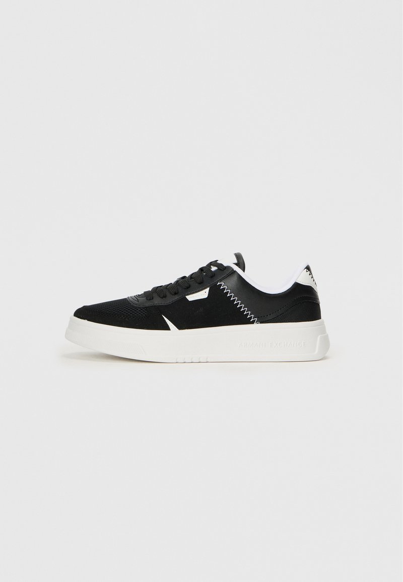 Armani Exchange Sneakers laag zwart Armani Exchange Sneakers laag zwart