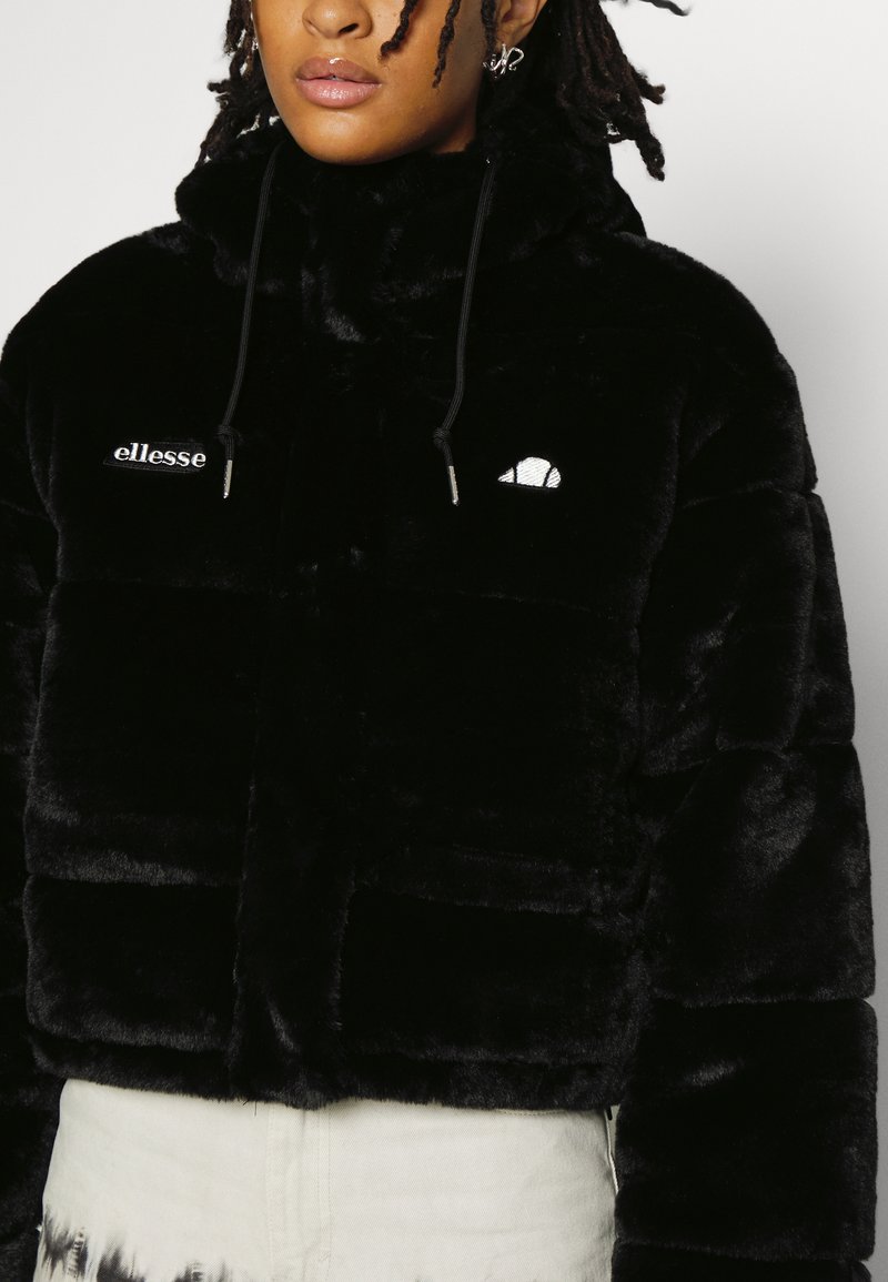 Damen Leichte Jacken | Ellesse NOELLA PADDED JACKET Winterjacke black smu/schwarz - MJ52878 Damen Leichte Jacken | Ellesse NOELLA PADDED JACKET Winterjacke black smu/schwarz - MJ52878