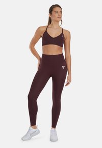 SQUATPROOF DRILL HIGH WAIST  - Tights - redwine