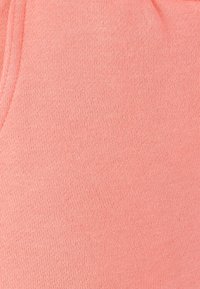 Non selezionato, rose