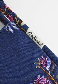 Cath Kidston MINI MESSENGER - Keresztpántos táska - navy floral bunches