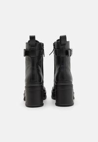 Armani Exchange Korolliset nilkkurit - black