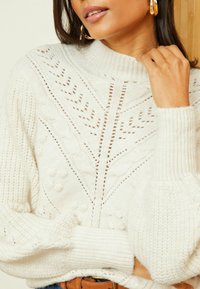 Love & Roses - Sweter