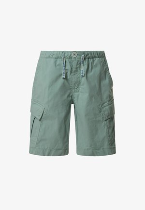 Shorts cargo vert clair avec taille élastique, fermeture par bouton, cordons de serrage étiquetés "North Sails" et poches à rabat de chaque côté.