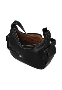 Fekete bőrből készült kézitáska cipzáras felsőrésszel, bézs belső béléssel és fehér varrással. Oldalzsebet és állítható pántot tartalmaz.