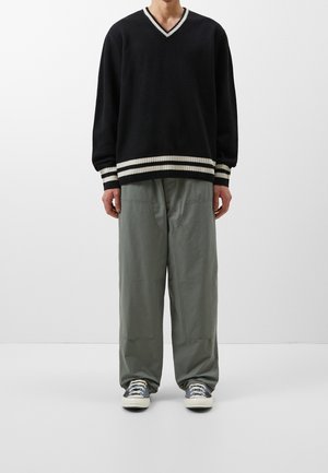 Strickpullover - black