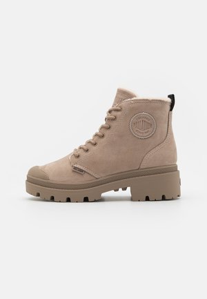 Palladium Pampa Ankle Boot Unisex – Stivaletti Autunno/Inverno Con Resistenza All'Acqua