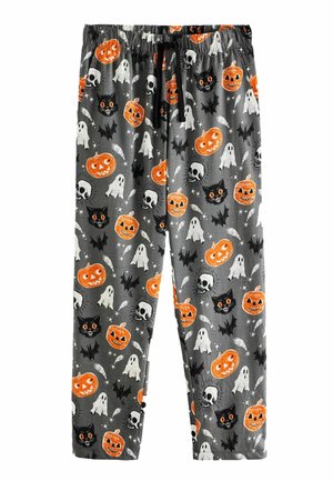 Szürke pizsamanadrág, amelyet egy Halloween mintázat díszít, narancssárga tökök, fekete macskák, szellemek, denevérek és koponyák láthatók rajta. Rugalmas derékpánt tartozik hozzá.