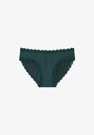 Ciemnozielone damskie majtki bikini z falistą koronkową lamówką na pasku i w otworach na nogi.