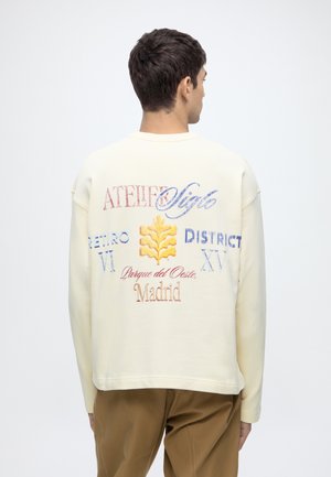 Jack & Jones, JORSALAMANCO GRAPHIC CREW NECK - Суитшърт - antique white