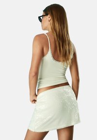 Bershka A-Linien-Rock - white