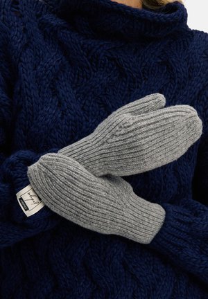 - Rękawiczki z jednym palcem