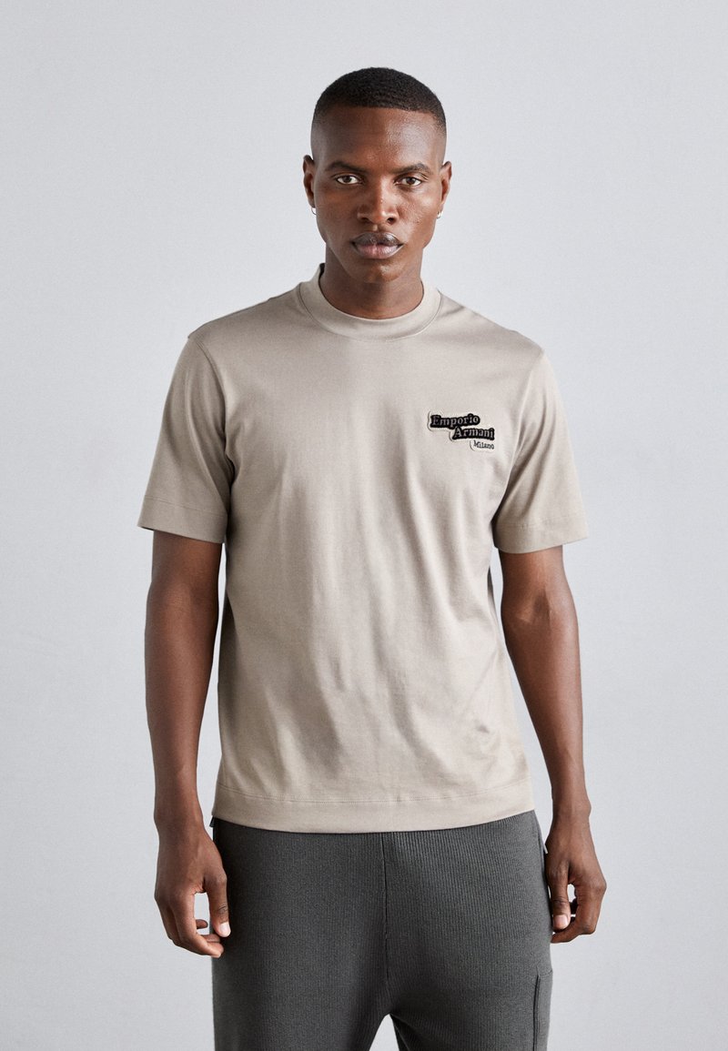 Emporio Armani Apdrukāts T-krekls - beige