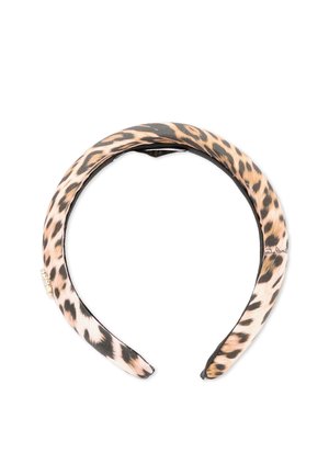 Fascia imbottita con rivestimento in tessuto con stampa leopardata, leggermente attorcigliata sulla parte superiore e con un piccolo dettaglio decorativo dorato su un lato.