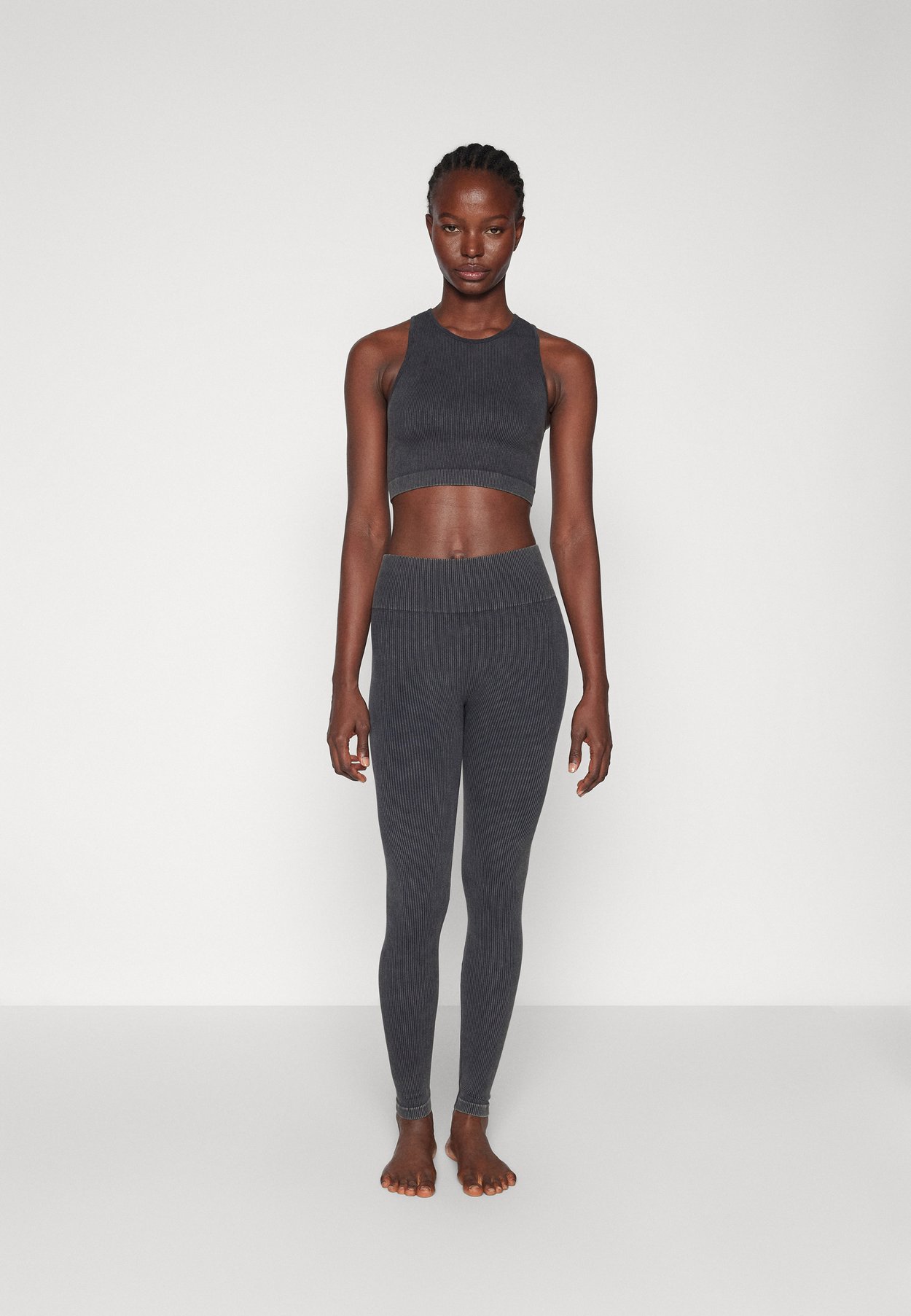 ONLLEA SEAMLESS STONE CROP