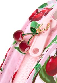 The Flat Lay Co. LUNAR FLAT LAY MAKEUP POUCH - Trousse - cherries
