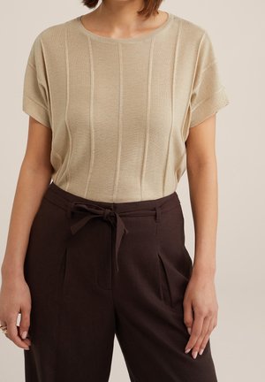 Sweter