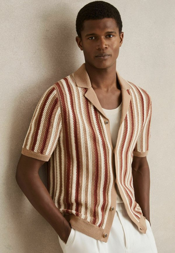 REGULAR FIT - CARRINGTON STRIPE CUBAN  - Hemd - camel multi