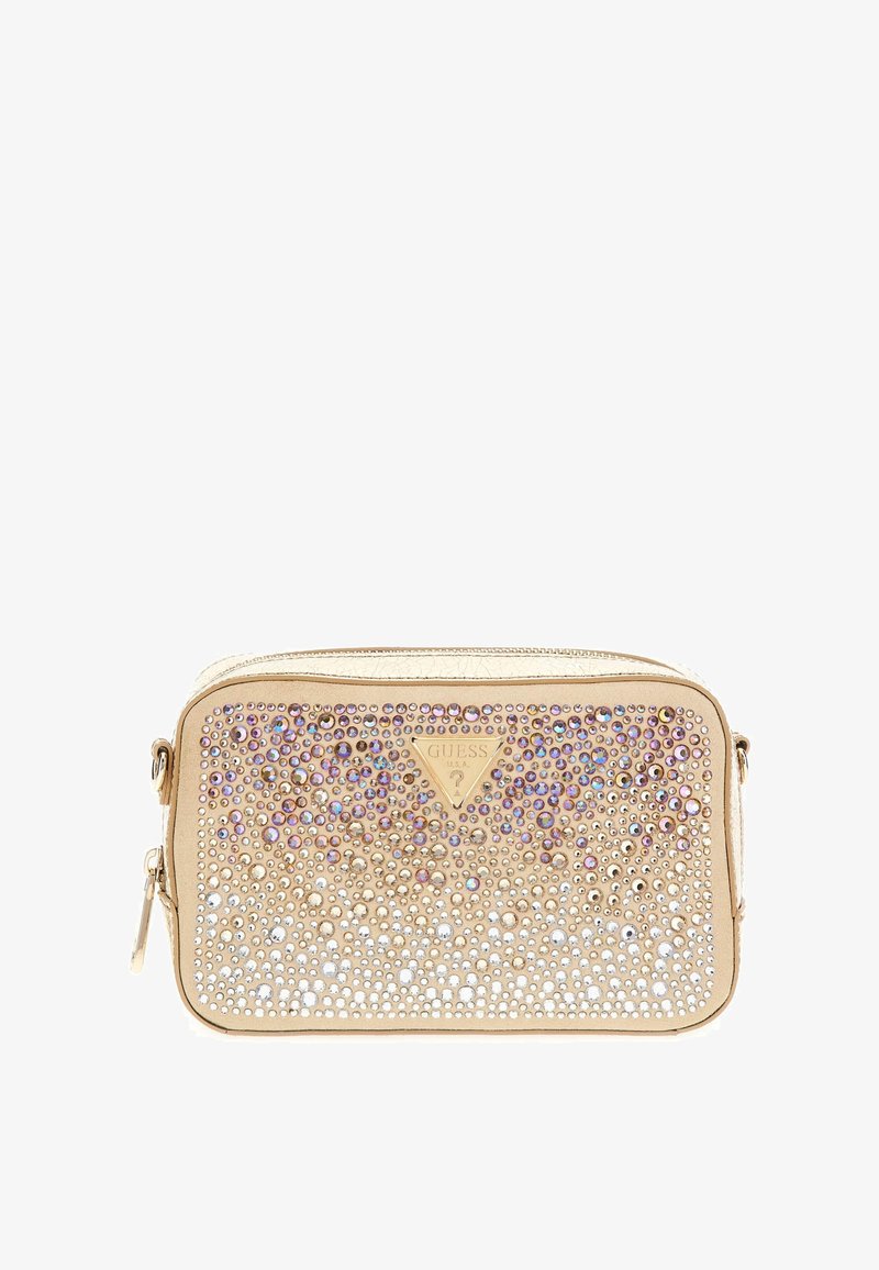 Gouden synthetische schoudertas met een verloop van kleurrijke rhinestones, driehoekig logo prominent zichtbaar aan de voorkant.