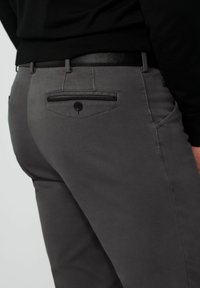 Meyer CHICAGO - MODERN FIT - Chino - anthrazit