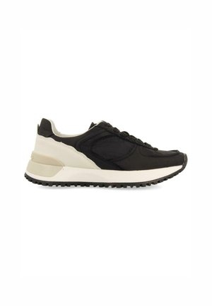 Baskets basses - black