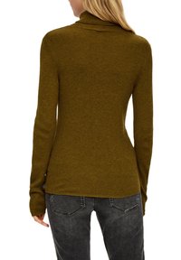 QS - Sweter