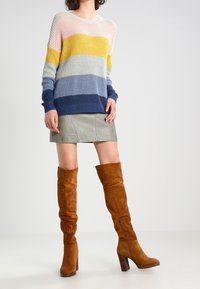 Pepe Jeans Sweter