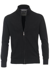 Svart cardigan med dragkedja, tillverkad av premium bomull, med ribbad krage och muddar samt en diskret logotyp på vänster bröstsida.