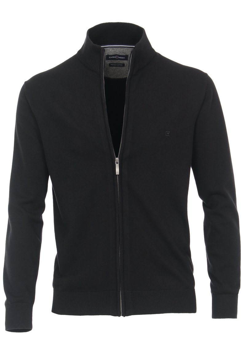 Svart cardigan med dragkedja, tillverkad av premium bomull, med ribbad krage och muddar samt en diskret logotyp på vänster bröstsida.