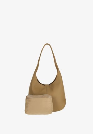 Kávově hnědá kožená kabelka s menší béžovou zipovou taštičkou, umístěnou vpředu na bílém pozadí.