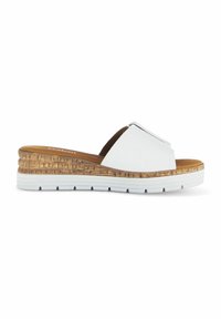 Bílé klínové sandály na slip-on s korkovou mezipodešví a bílou gumovou podešví. Měkká hnědá stélka a elegantní design s přeloženým svrškem.