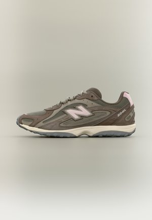 New Balance U204L UNISEX - Αθλητικά παπούτσια - cortado/stone pink