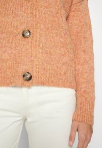 ONLY ONLCELINA LIFE - Casaco de malha - mottled red