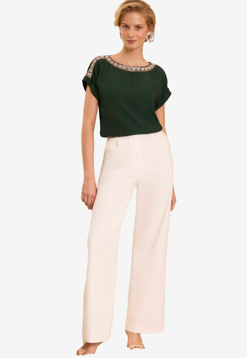 Love & Roses ROLL SLEEVE - REGULAR FIT - Blúzka - green embellished