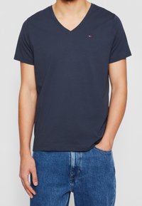 Tommy Jeans Jednoduché tričko - dark blue