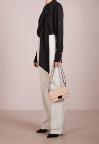 Emporio Armani Borsa a tracolla - nude